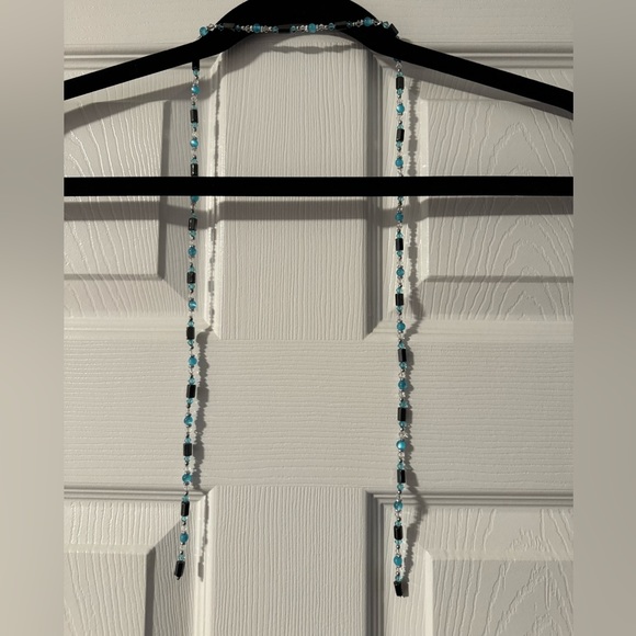 Handmade magnetic necklace - Picture 2 of 3